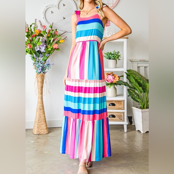 STRIPED SLEEVELESS MAXI DRESS - Picture 2 of 7